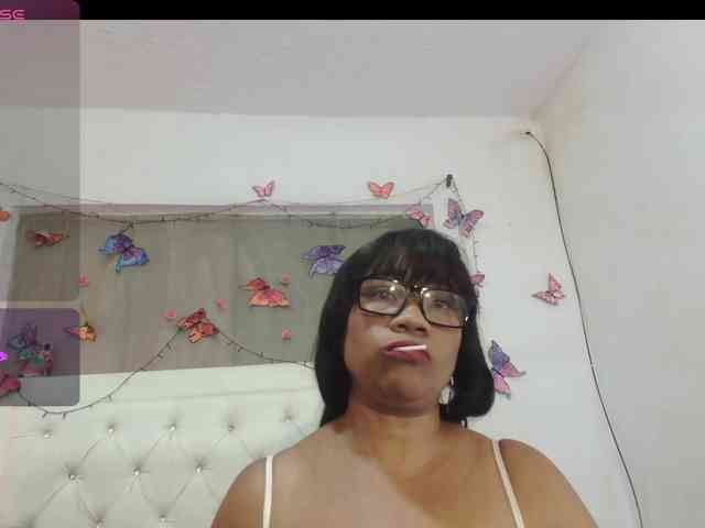 yhazanblake88 webcam