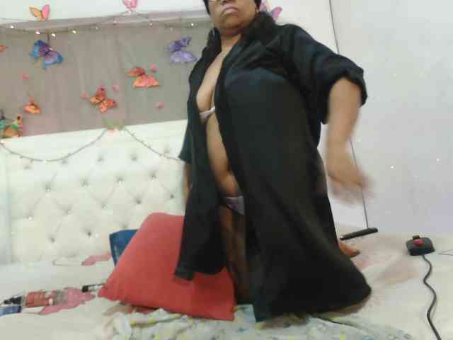 yhazanblake88 webcam