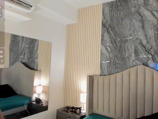 AmaraFierce Porn Show