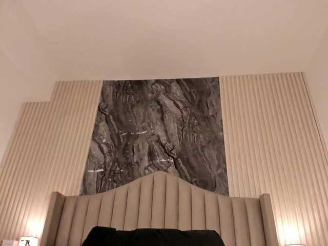 AmaraFierce's BongaCams show and profile