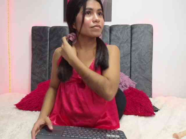 karinna-santana webcam