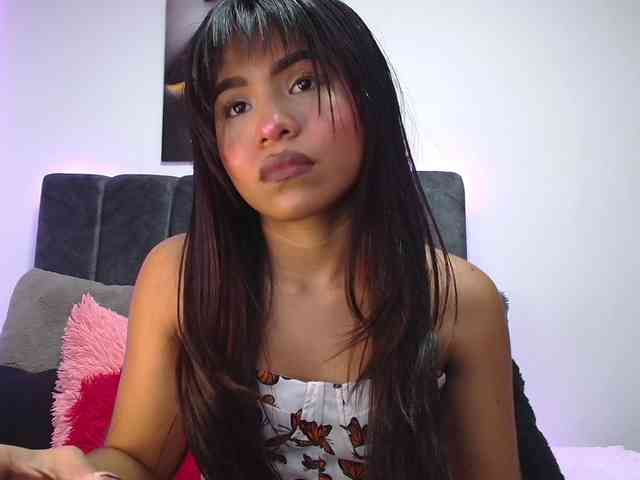 karinna-santana Live Webcam on BongaCams