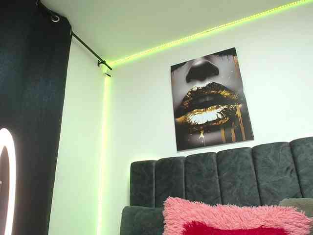 karinna-santana Live Webcam on BongaCams