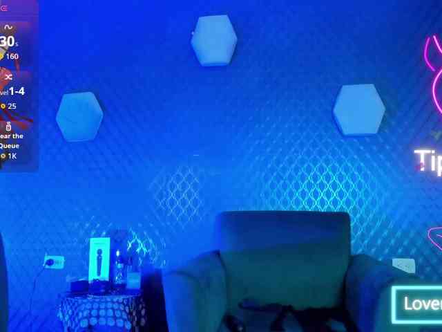 thania777