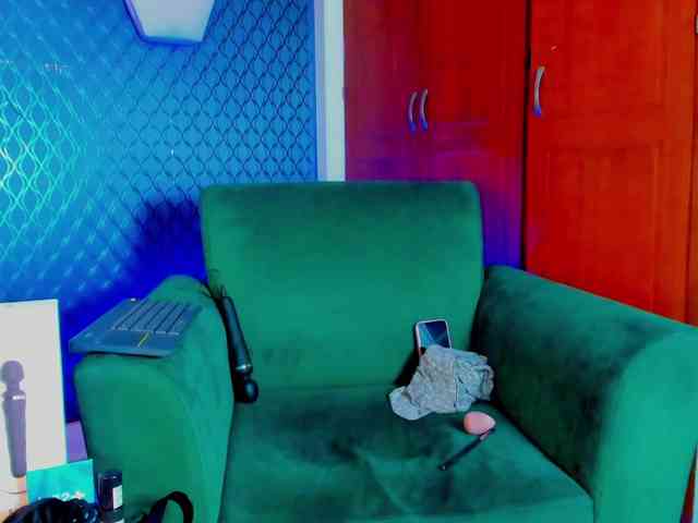 thania777