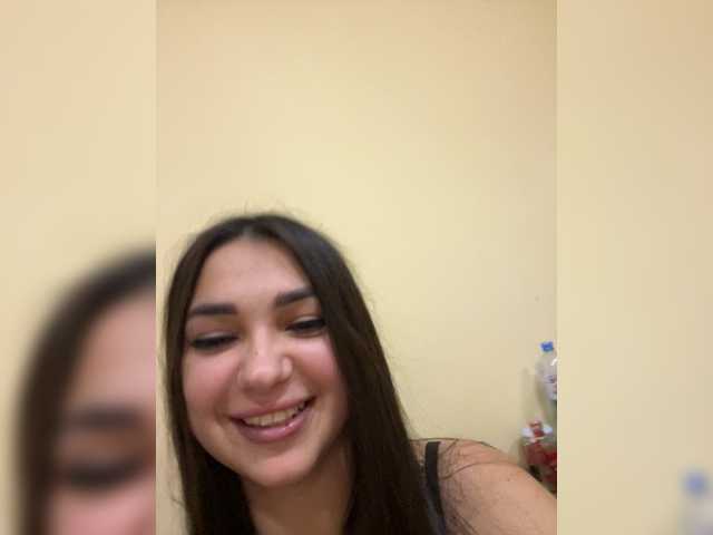 Lisana1 – webcam model profile photo