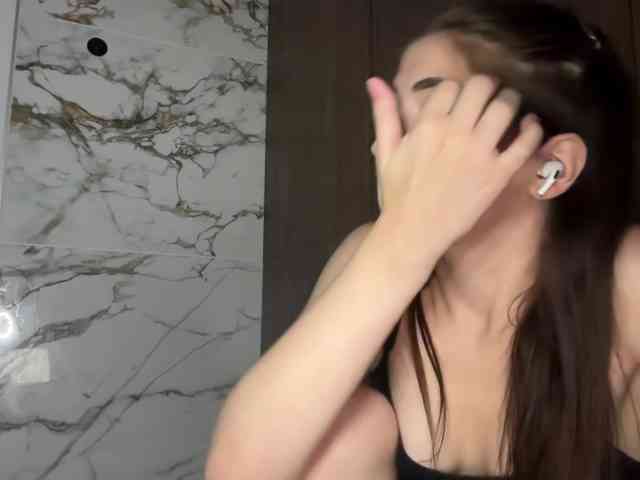 SelenaMoon webcam