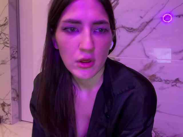 SelenaMoon webcam