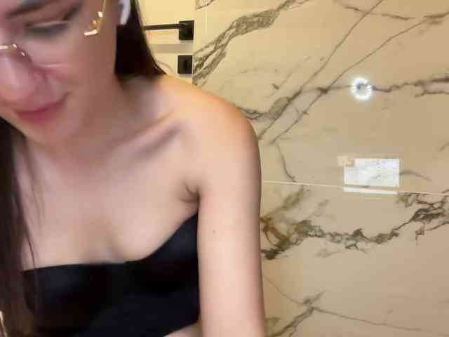 SelenaMoon webcam
