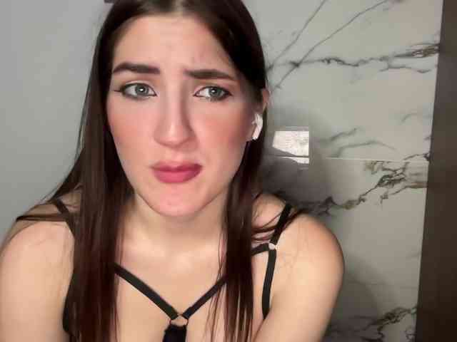 SelenaMoon webcam