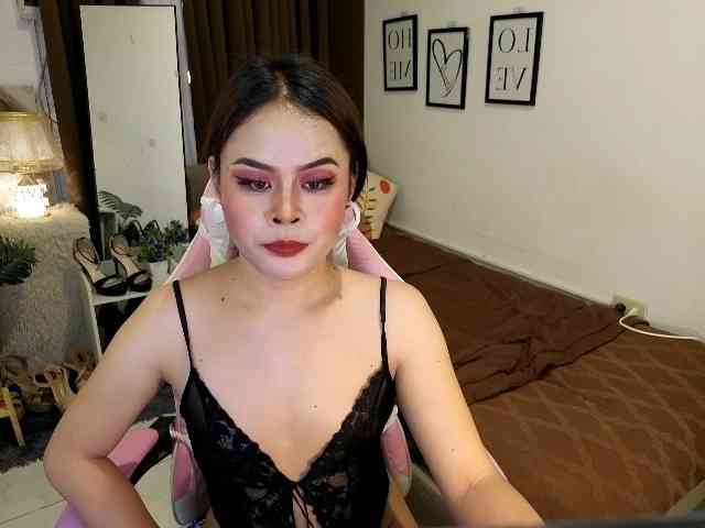 DanicaFox Live Webcam on BongaCams