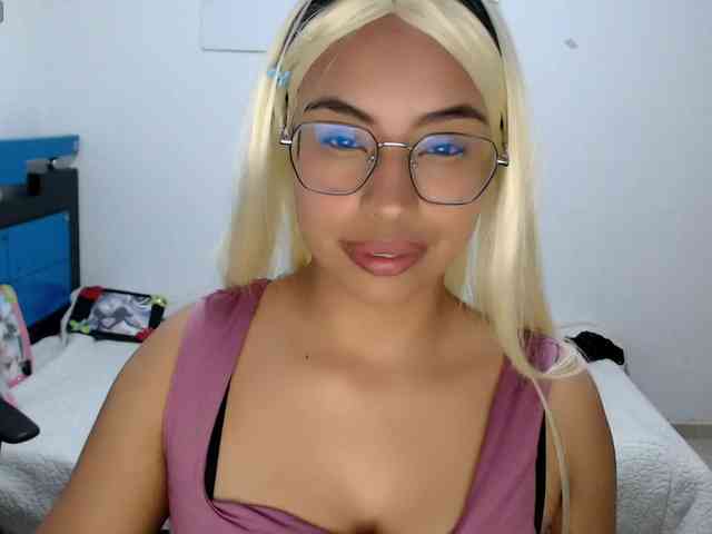 miajunk webcam
