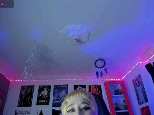 Mistresscrowley-666 webcam