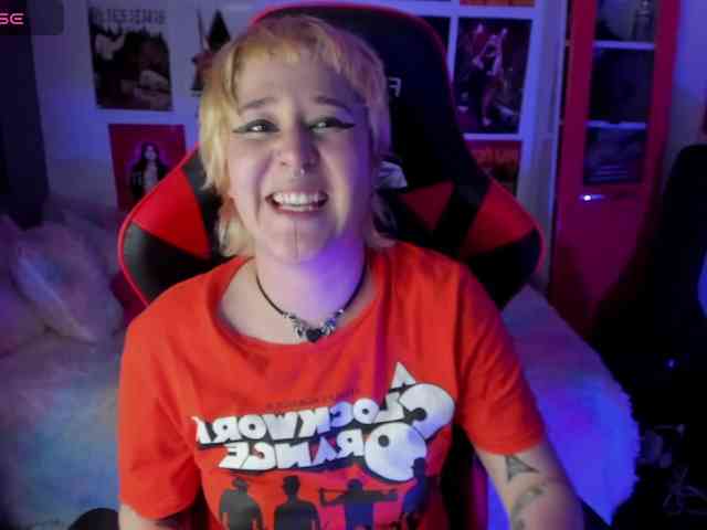 Mistresscrowley-666 webcam
