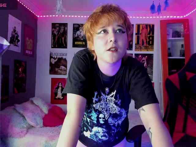 Mistresscrowley-666 webcam