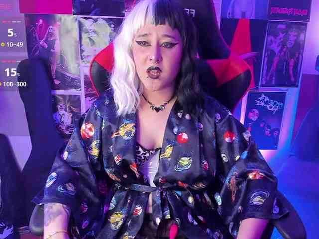 Mistresscrowley-666 webcam