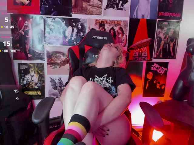 Mistresscrowley-666 webcam