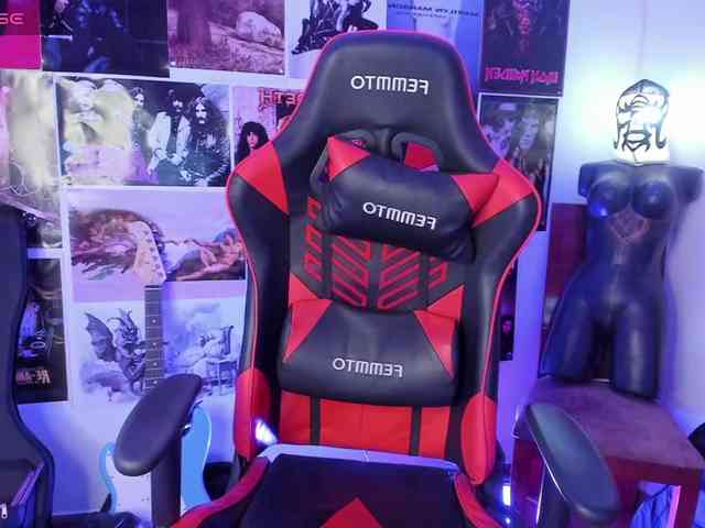 Mistresscrowley-666 webcam