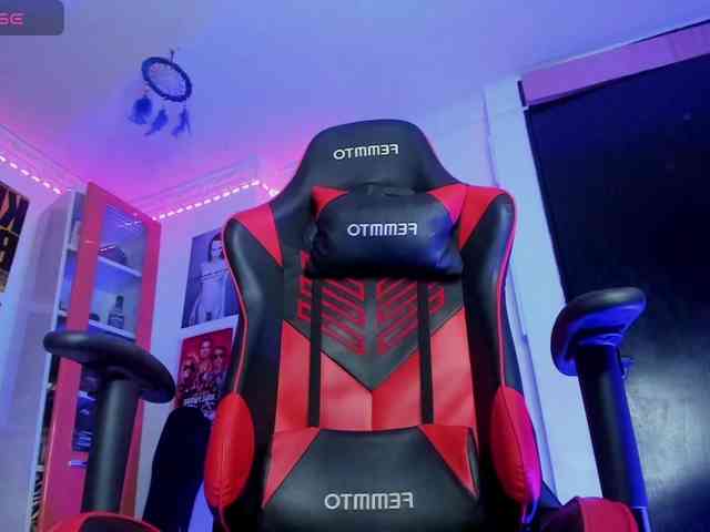 Mistresscrowley-666 webcam