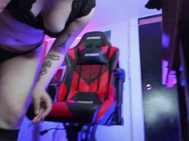 Mistresscrowley-666 webcam