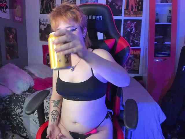 Mistresscrowley-666 webcam