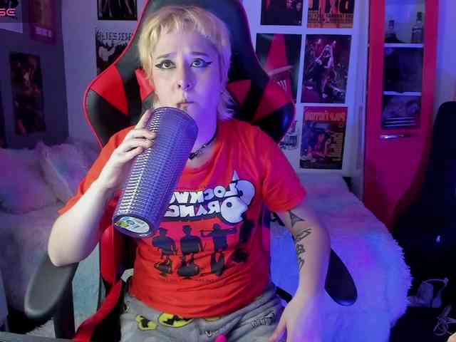 Mistresscrowley-666 webcam