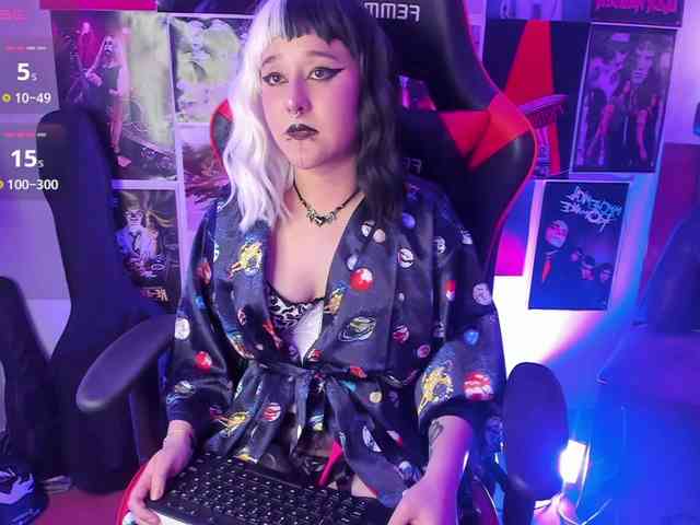 Mistresscrowley-666 webcam