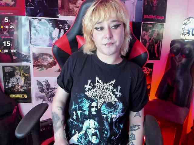 Mistresscrowley-666 webcam