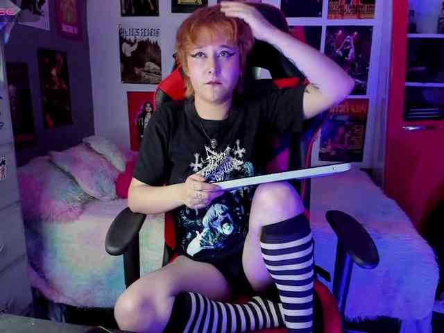 Mistresscrowley-666 webcam