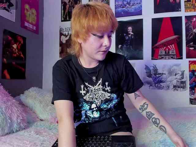 Mistresscrowley-666 webcam
