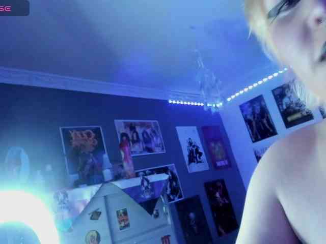 Mistresscrowley-666 webcam
