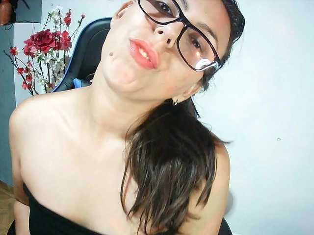 AfroditSexx202's BongaCams show and profile