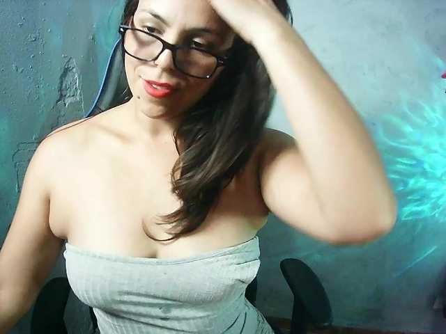 AfroditSexx202's BongaCams show and profile