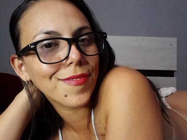 AfroditSexx202's BongaCams show and profile