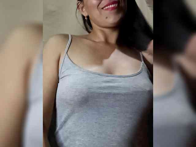 AfroditSexx webcam