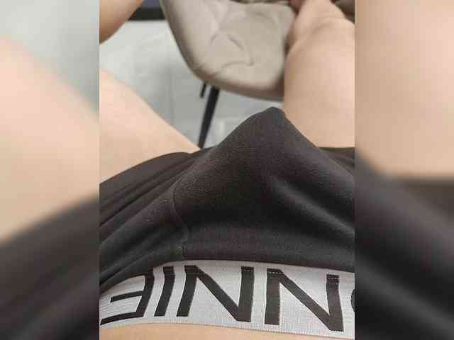 Artemch Live Webcam on BongaCams