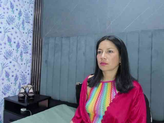 MeganCollinss MeganCollinss