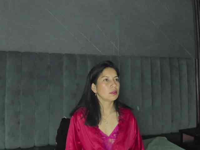 MeganCollinss MeganCollinss