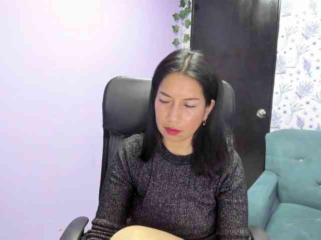 MeganCollinss MeganCollinss