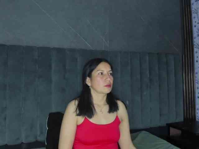 MeganCollinss MeganCollinss