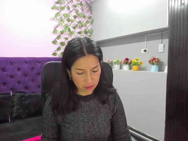 MeganCollinss webcam