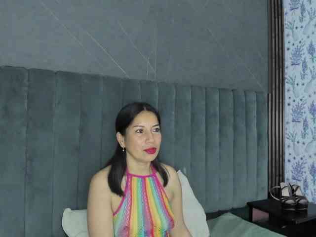 MeganCollinss webcam