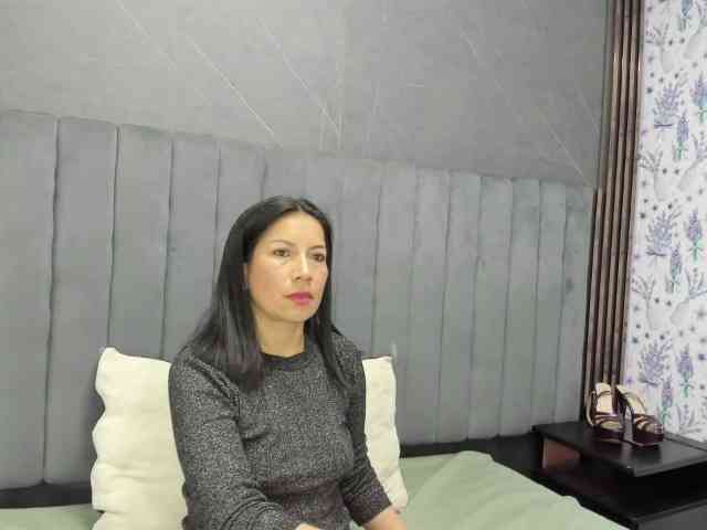 MeganCollinss webcam