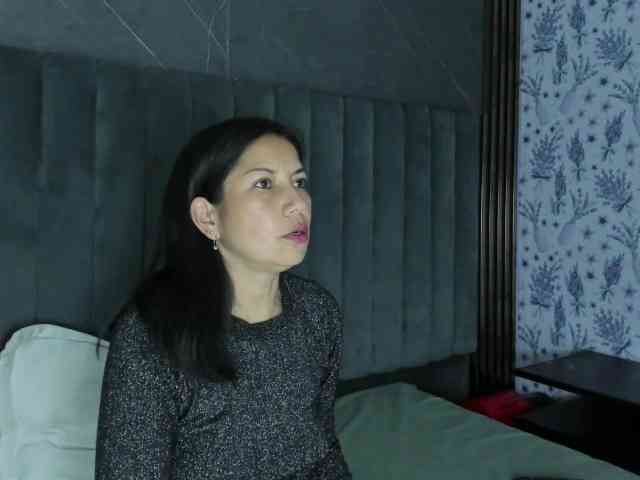 MeganCollinss webcam