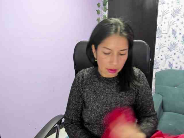 MeganCollinss webcam