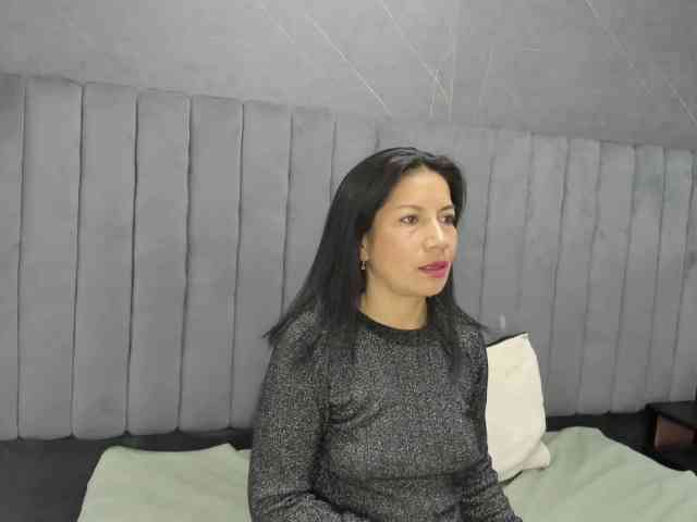 MeganCollinss webcam