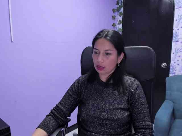 MeganCollinss MeganCollinss