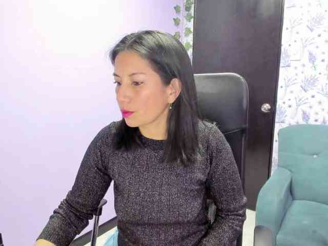 MeganCollinss webcam