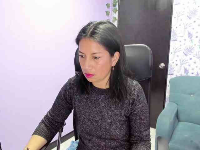 MeganCollinss webcam