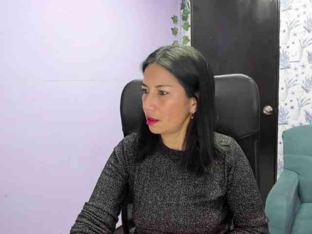 MeganCollinss webcam